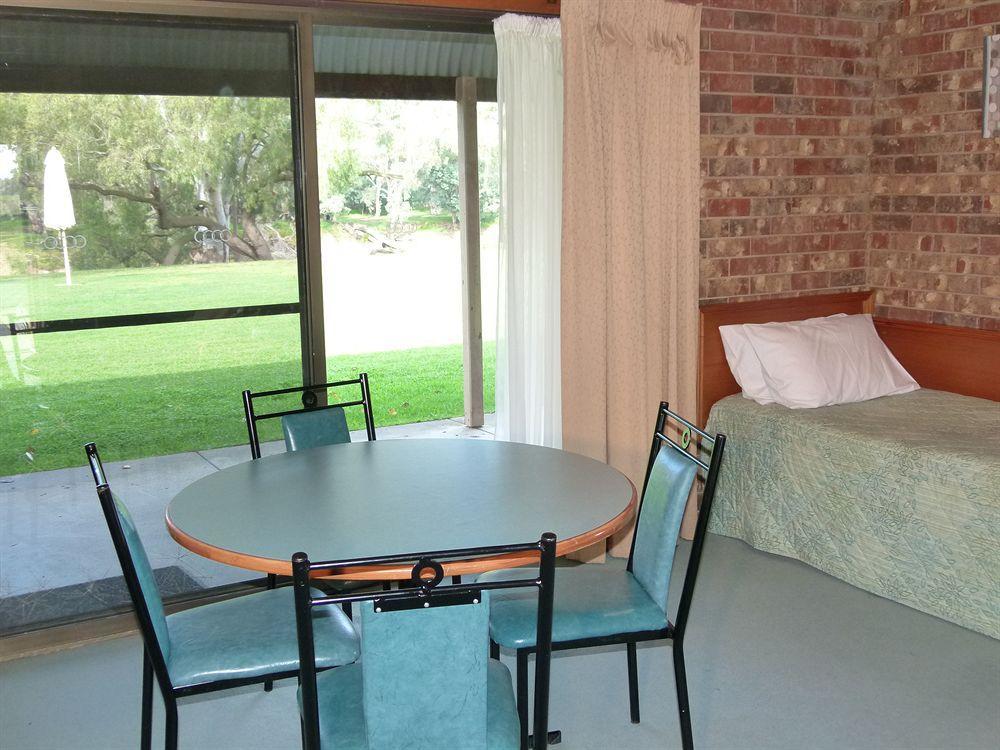 Cadell On The Murray Motel Моама Экстерьер фото